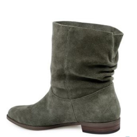 Splendid Shoes - SPLENDID suede upper slouch booties NWT size 7.5